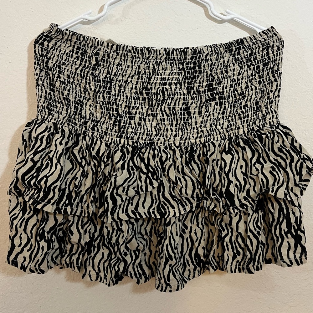 Stylish Black and White Zebra Print Skirt